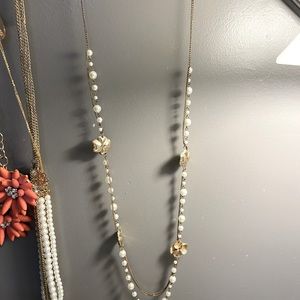 Pearl and golden flower long necklace